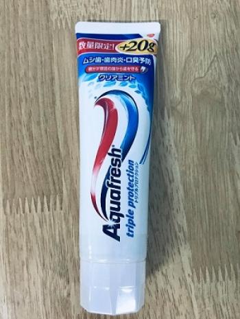 Kem đánh răng Aquafresh Triple Protection 160g